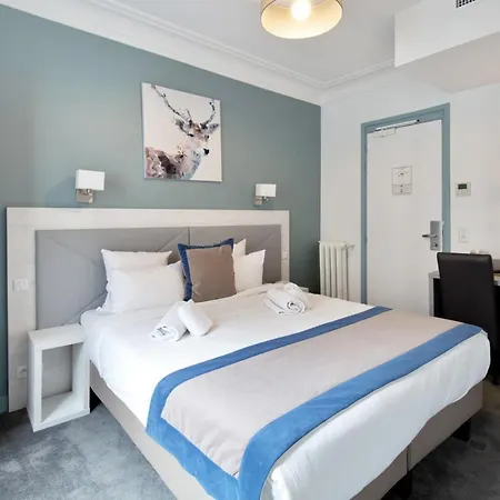 Hotel Grand Des Gobelins 3*